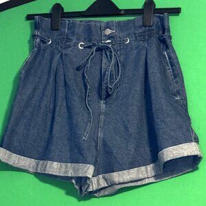 Gilli Denim Paper Bag Waist Shorts - Size L